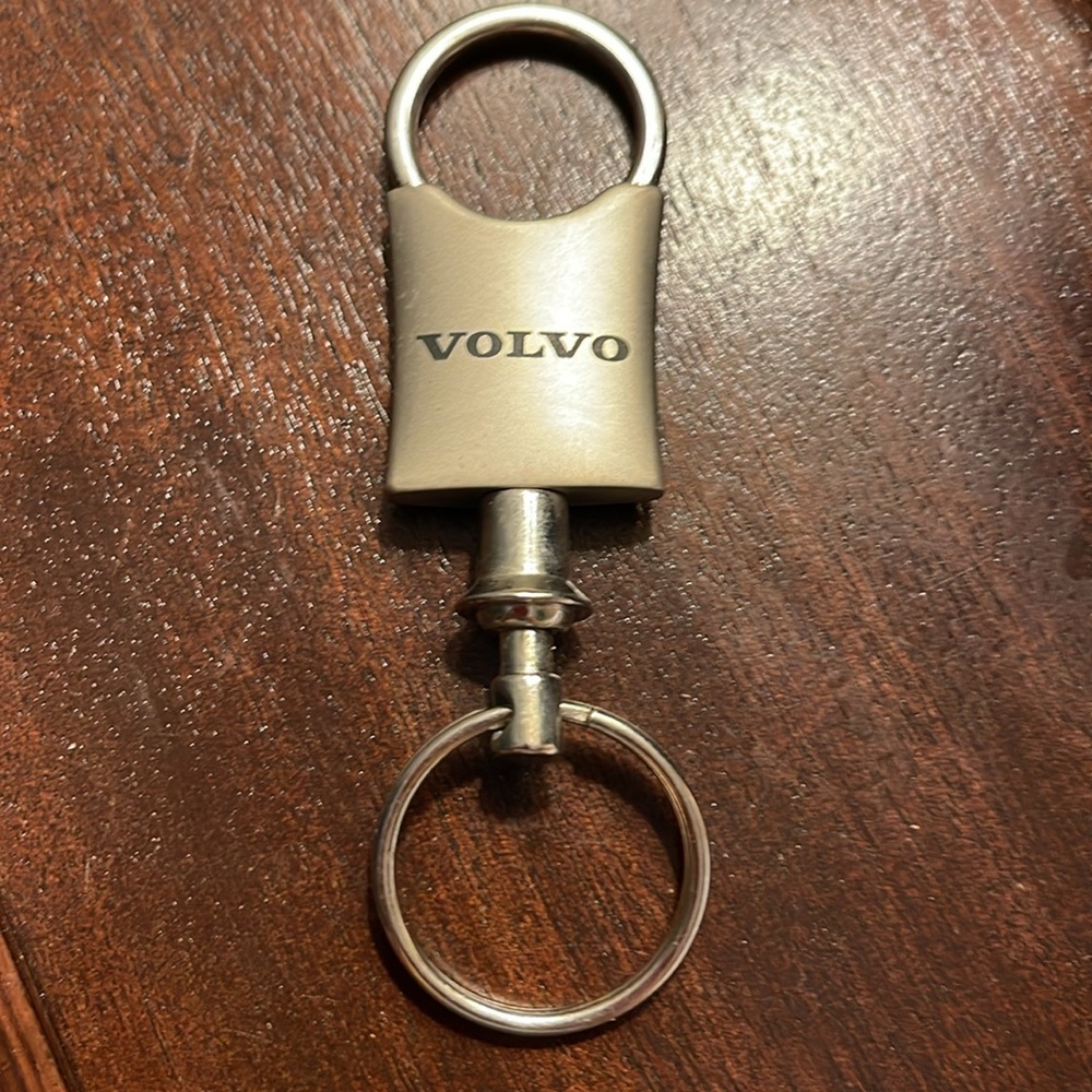 (2) Volvo Fob Keychain & Dbl Keyring - Black and Silver - Picture 5 of 5